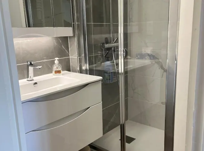 Mon Balcon Face A La - Les Marinas *